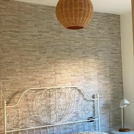 Chiarilu Apartman *